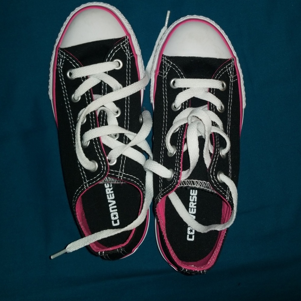 Girl shoes